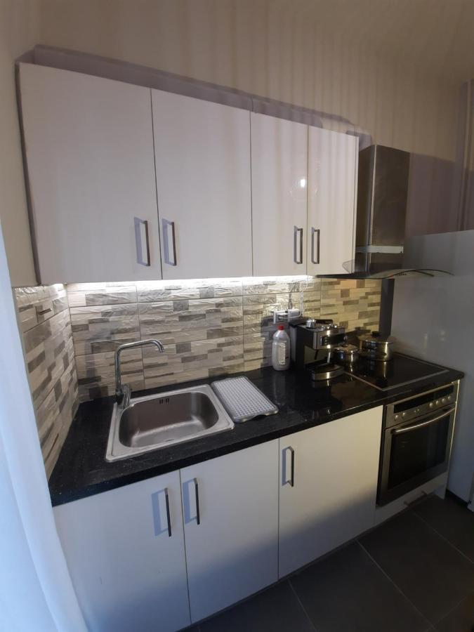 Athens City Center Apartment Next To Metro & Close To Acropolis Eksteriør bilde